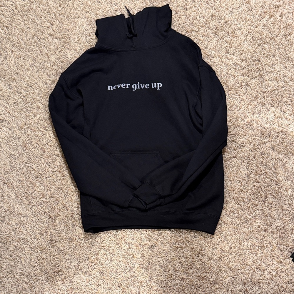 Black 'Never Give Up' Women’s Mykayla Skinner Sweater